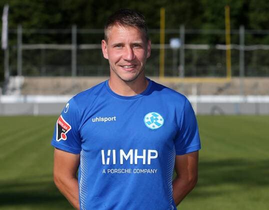 BAU 23. Juli 2019 Stuttgart-Degerloch Fußball SV Stuttgarter Kickers Fototermin, Patrick Auracher