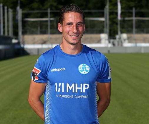 BAU 23. Juli 2019 Stuttgart-Degerloch Fußball SV Stuttgarter Kickers Fototermin, Johannes Ludmann