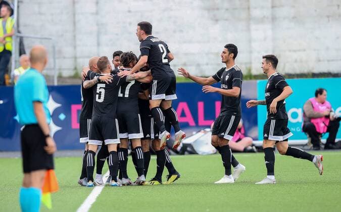 UEFA Champions League Second Qualifying Round First Leg, Oriel Park, Co. Louth 24 7 2019 Dundalk vs Qarabag Qarabag players celebrate scoring their sides first goal Qarabag players celebrate scoring their sides first goal 24 7 2019  Copyright: x©INPHO RyanxByrnex RB3_4868