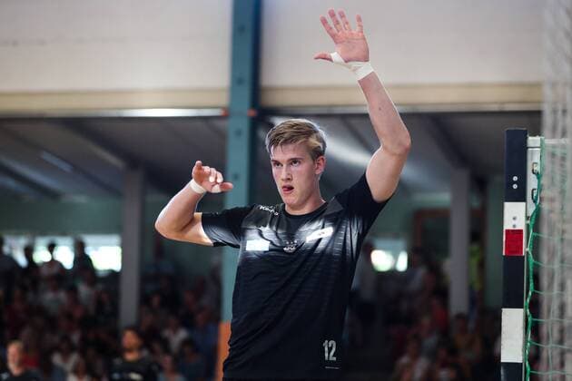 Torwart Tobias Thulin (SC Magdeburg) - Handball Testspiel Sommervorbereitung Saison 2019-2020 Punktspiel SC Magdeburg vs. TV Hüttenberg in der Franz Vollbring Halle in Schönebeck - Einzelbild,Aktion,Deutschland, Handball, Mann, Maenner,23.07.2019
