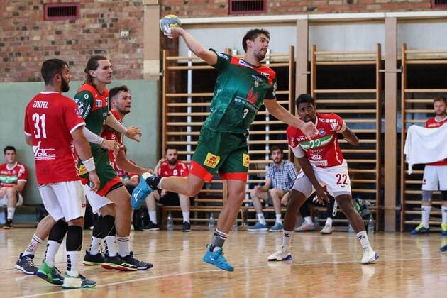 Piotr Chrapkowski (SC Magdeburg) - Handball Testspiel Sommervorbereitung Saison 2019-2020 Punktspiel SC Magdeburg vs. TV Hüttenberg in der Franz Vollbring Halle in Schönebeck - Aktion,Deutschland, Handball, Mann, Maenner,23.07.2019