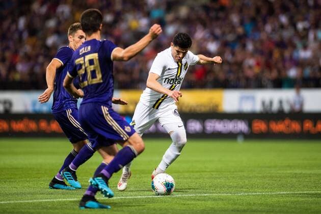 190724 Tarik Elyounoussi of AIK during the UEFA Champions League qualifying match between Maribor and AIK on July 24, 2019 in Maribor. Photo: Martin Metelko BILDBYRAN Cop 277 bbeng fotball fotboll football kval till champions league soccer champions league qualification aik maribor Copyright: MARTINxMETELKO BB190724BB332