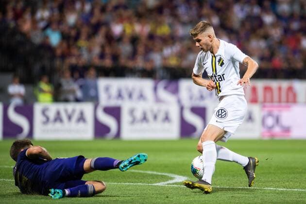 190724 Anton Saletros of AIK during the UEFA Champions League qualifying match between Maribor and AIK on July 24, 2019 in Maribor. Photo: Martin Metelko BILDBYRAN Cop 277 bbeng fotball fotboll football kval till champions league soccer champions league qualification aik maribor Copyright: MARTINxMETELKO BB190724BB377