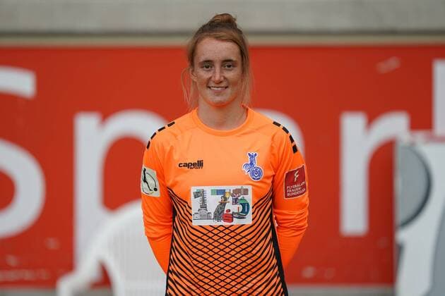 Meike Kämper ( MSV Duisburg ), Fussball - Flyeralarm Frauen Bundesliga - Saison 2019 2020 - Fototermin MSV Duisburg, Duisburg, Schauinsland Reisen Arena, 24.07.2019, DFB regulations prohibit any use of photographs as image sequences and or quasi-video Duisburg Schauinsland Reisen Arena Nordrhein-Westfalen Deutschland