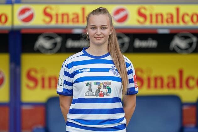 Naomi Gottschling ( MSV Duisburg ), Fussball - Flyeralarm Frauen Bundesliga - Saison 2019 2020 - Fototermin MSV Duisburg, Duisburg, Schauinsland Reisen Arena, 24.07.2019, DFB regulations prohibit any use of photographs as image sequences and or quasi-video Duisburg Schauinsland Reisen Arena Nordrhein-Westfalen Deutschland