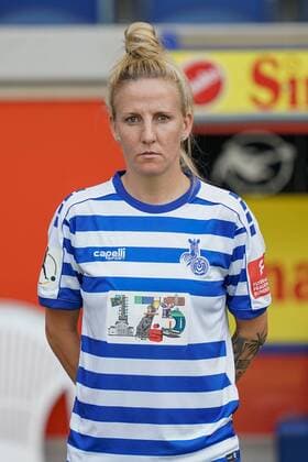 Julia Debitzki ( MSV Duisburg ), Fussball - Flyeralarm Frauen Bundesliga - Saison 2019 2020 - Fototermin MSV Duisburg, Duisburg, Schauinsland Reisen Arena, 24.07.2019, DFB regulations prohibit any use of photographs as image sequences and or quasi-video Duisburg Schauinsland Reisen Arena Nordrhein-Westfalen Deutschland