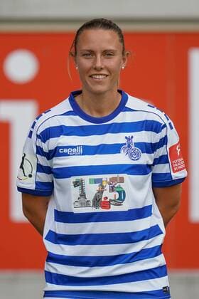 Isabel Hochstein ( MSV Duisburg ), Fussball - Flyeralarm Frauen Bundesliga - Saison 2019 2020 - Fototermin MSV Duisburg, Duisburg, Schauinsland Reisen Arena, 24.07.2019, DFB regulations prohibit any use of photographs as image sequences and or quasi-video Duisburg Schauinsland Reisen Arena Nordrhein-Westfalen Deutschland