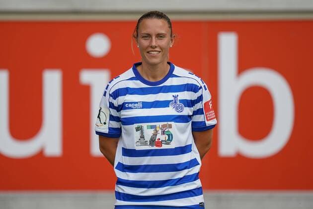 Isabel Hochstein ( MSV Duisburg ), Fussball - Flyeralarm Frauen Bundesliga - Saison 2019 2020 - Fototermin MSV Duisburg, Duisburg, Schauinsland Reisen Arena, 24.07.2019, DFB regulations prohibit any use of photographs as image sequences and or quasi-video Duisburg Schauinsland Reisen Arena Nordrhein-Westfalen Deutschland