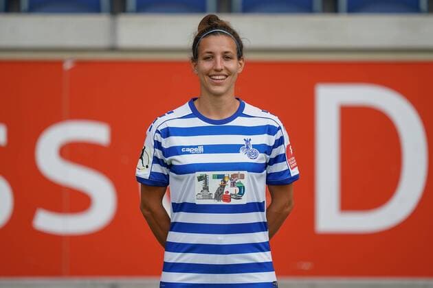Lisa-Marie Makas ( MSV Duisburg ), Fussball - Flyeralarm Frauen Bundesliga - Saison 2019 2020 - Fototermin MSV Duisburg, Duisburg, Schauinsland Reisen Arena, 24.07.2019, DFB regulations prohibit any use of photographs as image sequences and or quasi-video Duisburg Schauinsland Reisen Arena Nordrhein-Westfalen Deutschland