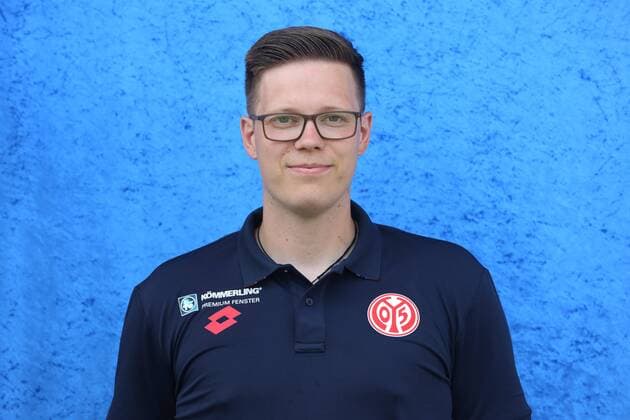 DAVID ACKERMANN PHYSIOTHERAPEUT 1. FSV MAINZ 05 II FUSSBALL, GER, REGIONALLIGA SUEDWEST, PORTRAETTERMIN 2019 2020, 