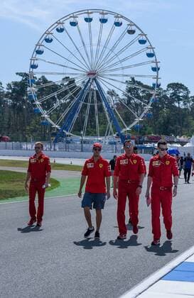 25.07.2019, xpsx, Motorsport FIA Formel 1, Mercedes Benz Großer Preis von Deutschland 2019 v.l. Sebastian Vettel (Scuderia Ferrari Mission Winnow 5 GER) track walk streckenbesichtigung Hockenheim