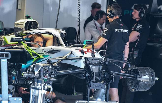 25.07.2019, xpsx, Motorsport FIA Formel 1, Mercedes Benz Großer Preis von Deutschland 2019 v.l. Mercedes Box Fahrzeug neue Lackierung farben Auto Hockenheim