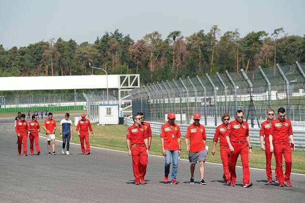 Hockenheim, Germany, 25.07.2019, Formel 1, Formula 1, Germany Grand Prix, Arthur Leclerc und Charles Leclerc (MCO 16), Scuderia Ferrari Mission Winnow gehen mit den Ingenieuren ueber die Strecke, Sebastian Vettel (GER 5), Scuderia Ferrari Mission Winnow geht mit seinen Ingenieuren ueber die Strecke ( Hockenheim Hockenheim Ring Baden-Wuerttemberg Germany eu-images-09-506-036395
