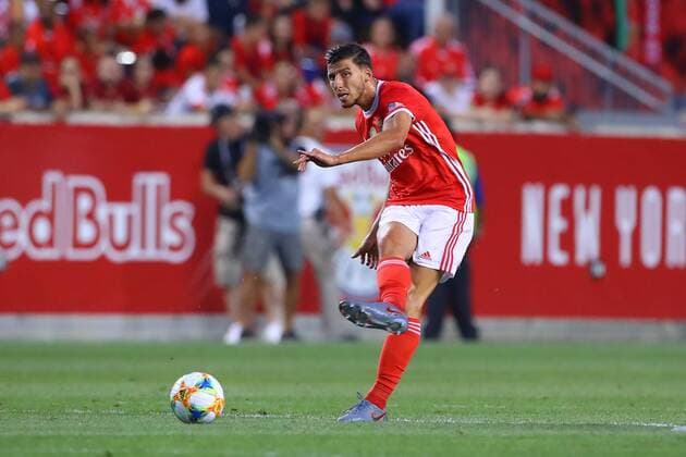 HARRISON, NJ - JULY 24: S.L. Benfica defender Ruben Dias (6) during the first half of the International Champions Cup match between S.L. Benfica and ACF Fiorentina on July 24, 2019 at Red Bull Arena in Harrison, NJ. (Photo by Rich Graessle Icon Sportswire) SOCCER: JUL 24 International Champions Cup - Fiorentina v Benfica Icon1907242127