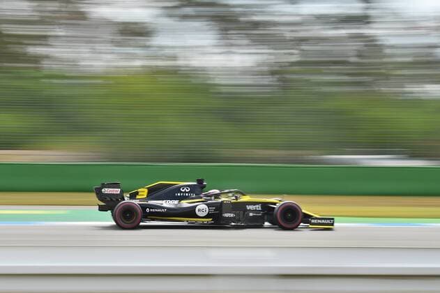 27.07.2019, xekx, FIA Formel 1, Formula 1 Mercedes-Benz - Großer Preis von Deutschland 2019 Qualifikation emspor, v.l. (DFL DFB REGULATIONS PROHIBIT ANY USE OF PHOTOGRAPHS as IMAGE SEQUENCES and or QUASI-VIDEO) Hockenheim