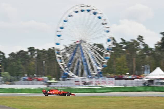 27.07.2019, xekx, FIA Formel 1, Formula 1 Mercedes-Benz - Großer Preis von Deutschland 2019 Qualifikation emspor, v.l. (DFL DFB REGULATIONS PROHIBIT ANY USE OF PHOTOGRAPHS as IMAGE SEQUENCES and or QUASI-VIDEO) Hockenheim