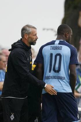 Straelen, Deutschland, Vorbereitungsspiel, Borussia Mönchengladbach vs. Angers SCO 2-1 am 27 .7. 2019 im Stadion an der Römerstraße in Straelen Trainer Marco ROSE(MG) li.- und Marcus THURAM (MG) re.-