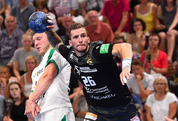 am Ball: Marek Vanco (Dresden), HC Elbflorenz Dresden gegen SC DHfK Leipzig, Testspiel, Freundschaftsspiel, Handball, 2. Liga der Männer, 2. Bundesliga, Saison 2019 2020, Dresden, BallsportARENA Dresden, 27.07.2019,