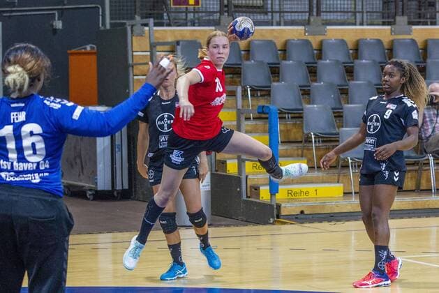 Handball-Testspiel TSV Bayer 04 Leverkusen vs. Buxtehuder SV 28:23 Impressionen vom Handball-Testspiel TSV Bayer 04 Leverkusen vs. Buxtehuder SV 28:23 am 27. 7. 2019 in Leverkusen, Ostermann-Arena, Deutschland Copyright: xBEAUTIFULxSPORTS RalfxKardesx