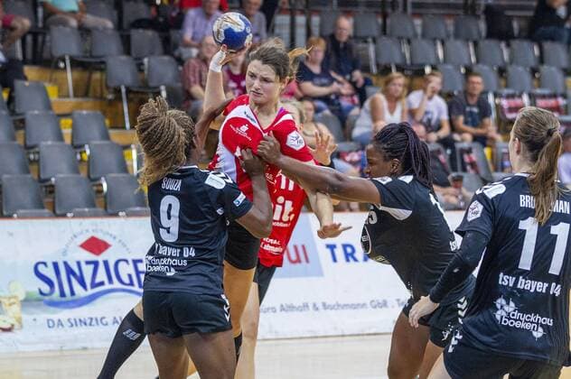 Handball-Testspiel TSV Bayer 04 Leverkusen vs. Buxtehuder SV 28:23 Impressionen vom Handball-Testspiel TSV Bayer 04 Leverkusen vs. Buxtehuder SV 28:23 am 27. 7. 2019 in Leverkusen, Ostermann-Arena, Deutschland Copyright: xBEAUTIFULxSPORTS RalfxKardesx