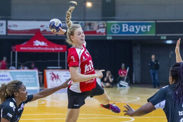 Handball-Testspiel TSV Bayer 04 Leverkusen vs. Buxtehuder SV 28:23 Impressionen vom Handball-Testspiel TSV Bayer 04 Leverkusen vs. Buxtehuder SV 28:23 am 27. 7. 2019 in Leverkusen, Ostermann-Arena, Deutschland Copyright: xBEAUTIFULxSPORTS RalfxKardesx