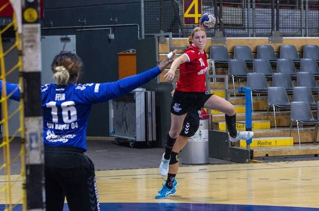 Handball-Testspiel TSV Bayer 04 Leverkusen vs. Buxtehuder SV 28:23 Impressionen vom Handball-Testspiel TSV Bayer 04 Leverkusen vs. Buxtehuder SV 28:23 am 27. 7. 2019 in Leverkusen, Ostermann-Arena, Deutschland Copyright: xBEAUTIFULxSPORTS RalfxKardesx