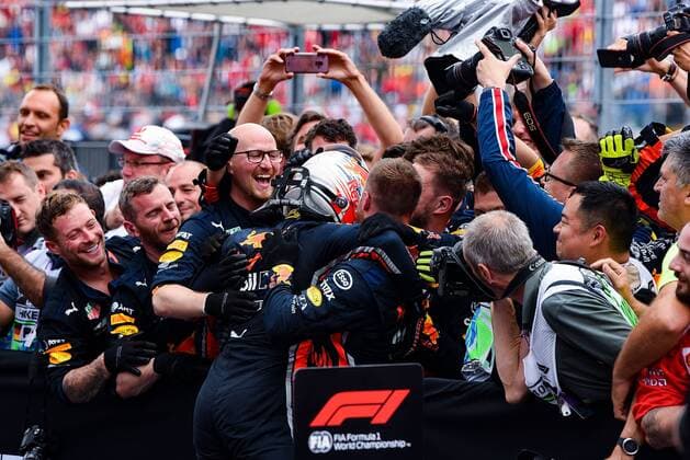 28.07.2019, xpsx, Motorsport FIA Formel 1, Mercedes Benz Großer Preis von Deutschland 2019 Rennen v.l. Sieger, Jubel Max Verstappen (Aston Martin Red Bull Racing 33 NED) Hockenheim
