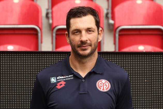 SANDRO SCHWARZ TRAINER 1. FSV MAINZ 05 FUSSBALL, GER, 1.BL, PORTRAETTERMIN 2019 2020, 