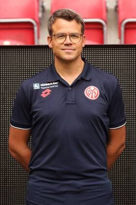 STEFFEN TROESTER PHYSIOTHERAPEUT 1. FSV MAINZ 05 FUSSBALL, GER, 1.BL, PORTRAETTERMIN 2019 2020, 