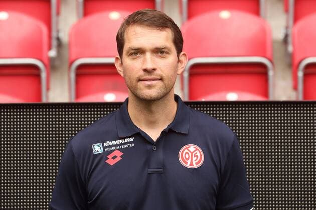 DR. PHILIPP APPELMANN MANNSCHAFTSARZT 1. FSV MAINZ 05 FUSSBALL, GER, 1.BL, PORTRAETTERMIN 2019 2020, 