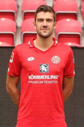 STEFAN BELL 1. FSV MAINZ 05 FUSSBALL, GER, 1.BL, PORTRAETTERMIN 2019 2020, 