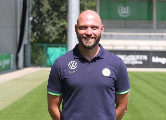 Cheftrainer Stephan Lerch (VfL Wolfsburg)