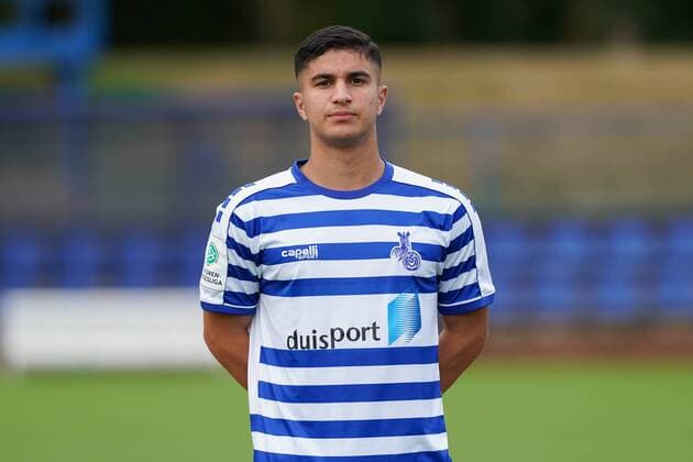 Batuhan Bayrak ( MSV Duisburg ), Fussball - A-Junioren - Saison 2019 2020 - MSV Duisburg U19 Fototermin, Duisburg, BSA Westender Strasse, 31.07.2019, DFB regulations prohibit any use of photographs as image sequences and or quasi-video Duisburg BSA Westender Strasse Nordrhein-Westfalen Deutschland