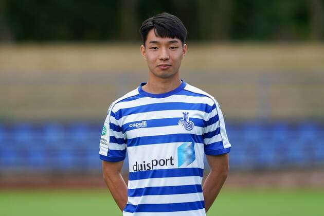 Hyen Joon Park ( MSV Duisburg ), Fussball - A-Junioren - Saison 2019 2020 - MSV Duisburg U19 Fototermin, Duisburg, BSA Westender Strasse, 31.07.2019, DFB regulations prohibit any use of photographs as image sequences and or quasi-video Duisburg BSA Westender Strasse Nordrhein-Westfalen Deutschland
