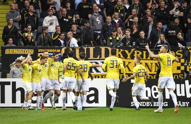 Marobor s Andrej Kotnik (3rd from L) celebrates with team mates after scoring during the UEFA Champions League second qualifying round leg 2 soccer match between AIK and NK Maribor (Slovenia) at Friends Arena in Stockholm, Sweden, on July 31,2019. Stockholm SWEDEN SOCCER x11880x
