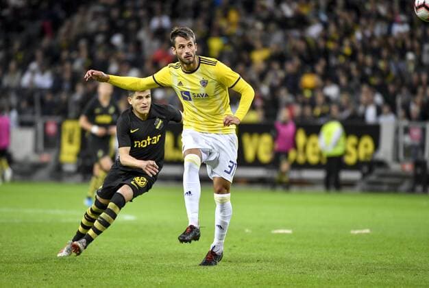 AIK s Tarik Elyounoussi (L) and Maribor s Sasa Ivkovic fight for the ball during the UEFA Champions League second qualifying round leg 2 soccer match between AIK and NK Maribor (Slovenia) at Friends Arena in Stockholm, Sweden, on July 31,2019. Stockholm SWEDEN SOCCER x11880x