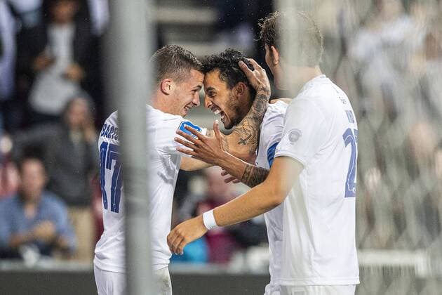 Sport Bilder des Tages Karlo Bartolec (17), FC Koebenhavn og Carlos Zeca (10), FC Koebenhavn, jubler efter maalet til 1-0 under kampen i Champions League Kvalen mellem FC Koebenhavn og The New Saints FC i Parken onsdag den 31. juli 2019.. , Copenhagen Denmark Copyright: AndersxKjaerbyex-xRitzauxScanpix AndersxKjaerbyex cop101 spdk20190731-215049-L