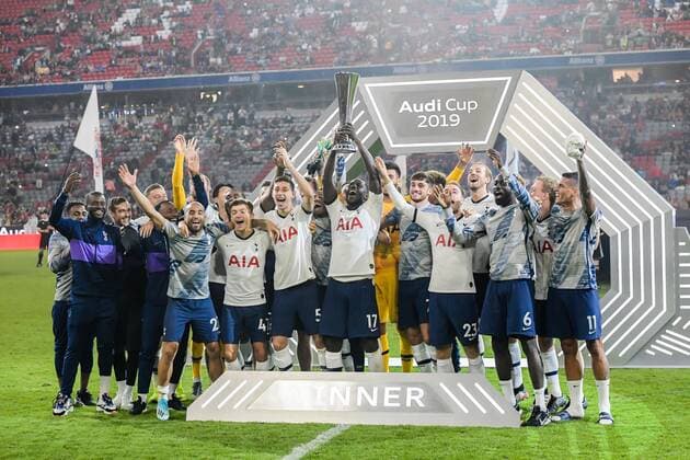 Sport Themen der Woche KW31 Tottenham Hotspur celebrate winning the Audi Cup 2019 during the Pre-season Friendly match between Tottenham Hotspur FC and Bayern Munich at Allianz Arena on July 31, 2019 in Munich, Germany Pre-Season Friendly 2019 2020 xVIxVIxImagesx xGerritxvanxKeulenxIVx 200593940