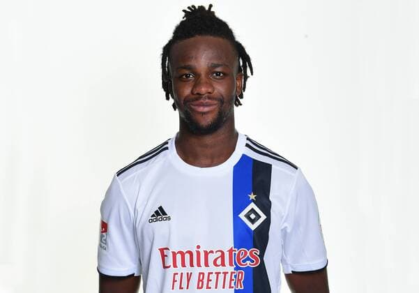 Gideon Jung (HSV) 27.06.19, Hamburg, Porträttermin, Fussball, GER, Hamburger SV, Porträttermin 2019 2020, 2. Bundesliga, 2.BL,