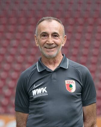 Salvatore Belardo (Zeugwart); FC Augsburg 1907; 1.BL, Porträttermin 2019 2020,