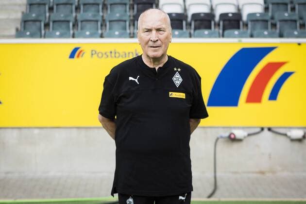 Mönchengladbach, 01.08.2019 Betreuer Rolf Hülswitt Porträttermin 2019 2020 Borussia Mönchengladbach