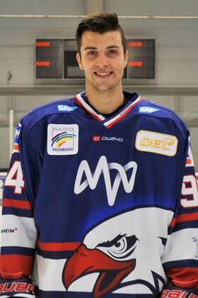 Adler Mannheim Mannheims Phil Hungerecker (Nr.94) im Portrait der Adler Mannheim in der Saison 2019 2020. Mannheim. 30.07.19 Eishockey SAP Arena , Mannheim Baden Wuerttemberg Deutschland SAP Arena
