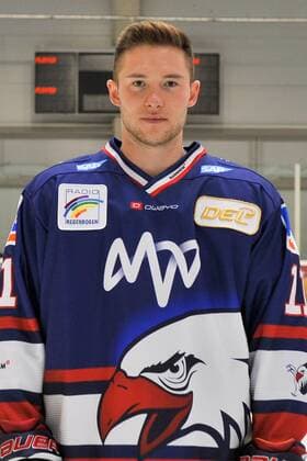 Adler Mannheim Mannheims Janik Moeser Möser (Nr.11) im Portrait der Adler Mannheim in der Saison 2019 2020. Mannheim. 30.07.19 Eishockey SAP Arena , Mannheim Baden Wuerttemberg Deutschland SAP Arena
