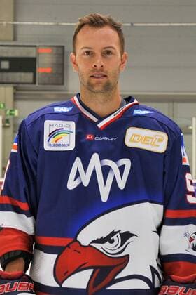 Adler Mannheim Mannheims Brent Raedeke (Nr.9) im Portrait der Adler Mannheim in der Saison 2019 2020. Mannheim. 30.07.19 Eishockey SAP Arena , Mannheim Baden Wuerttemberg Deutschland SAP Arena