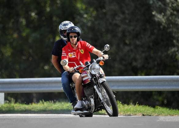 Budapest, Hungary, 04.08.2019, Formel 1, Formula 1, Hungarian Grand Prix, Sebastian Vettel (GER 5), Scuderia Ferrari Mission Winnow kommt mit dem Motorrad an die Strecke ( Budapest Hungaroring Hungary eu-images-09-506-037651