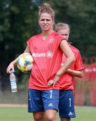 Melanie Leupolz Frauenfussball 05.08.2019 Campus FC Bayern München Frauen Training
