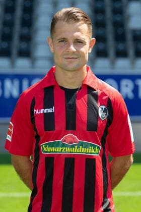 Amir Abrashi; SC Freiburg, 1. Bundesliga, Portraittermin 2019 2020 SC Freiburg; 1. Bundesliga, Portraittermin 2019 2020 Freiburg Copyright: xEIBNER AchimxKellerx EP_eer