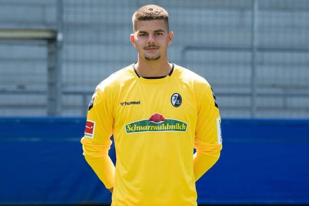 Niclas Thiede; SC Freiburg, 1. Bundesliga, Portraittermin 2019 2020 SC Freiburg; 1. Bundesliga, Portraittermin 2019 2020 Freiburg Copyright: xEIBNER AchimxKellerx EP_eer
