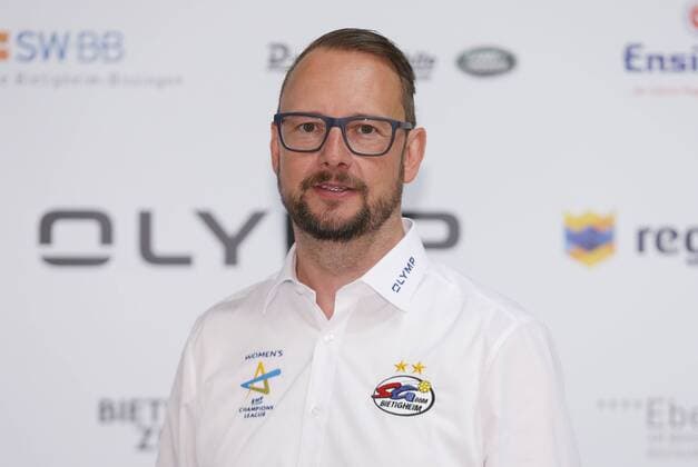 Stuttgart , Handball Fototermin SG BBM Bietigheim , Trainer Martin Albertsen