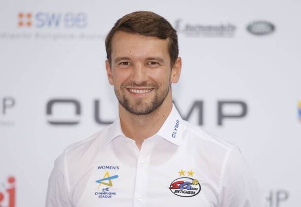 Stuttgart , Handball Fototermin SG BBM Bietigheim , Athletiktrainer Felix Bauer
